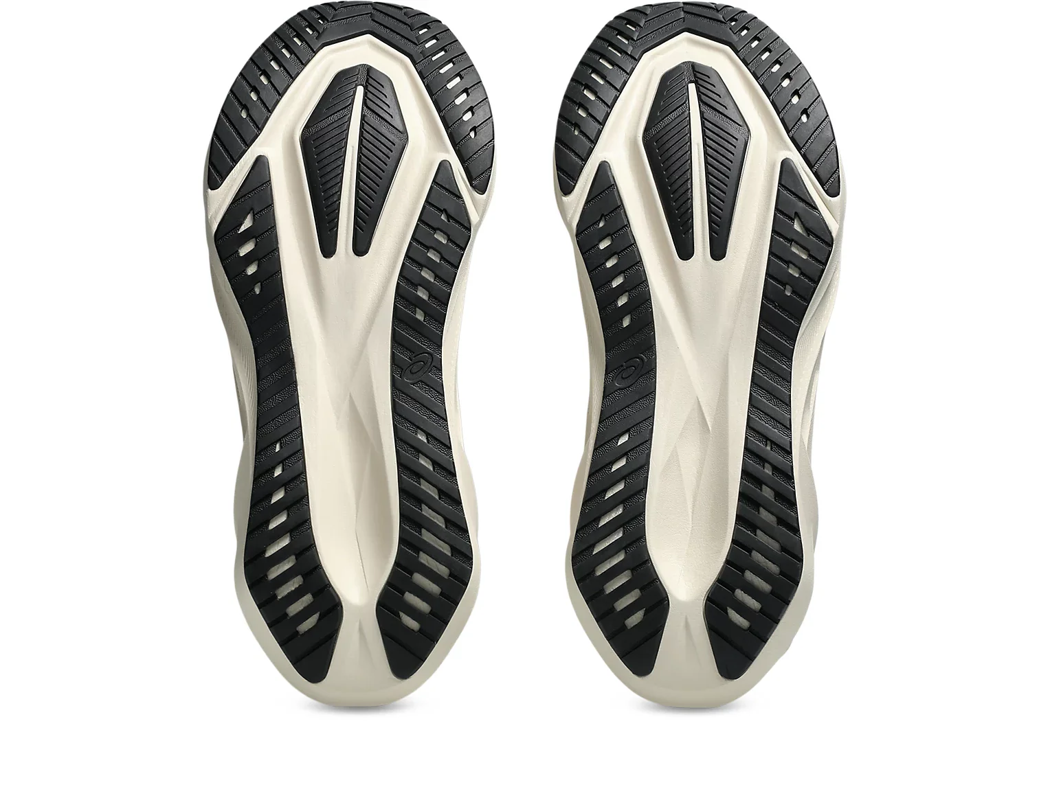 Asics Men's Novablast 5 Oatmeal Black - Image 7