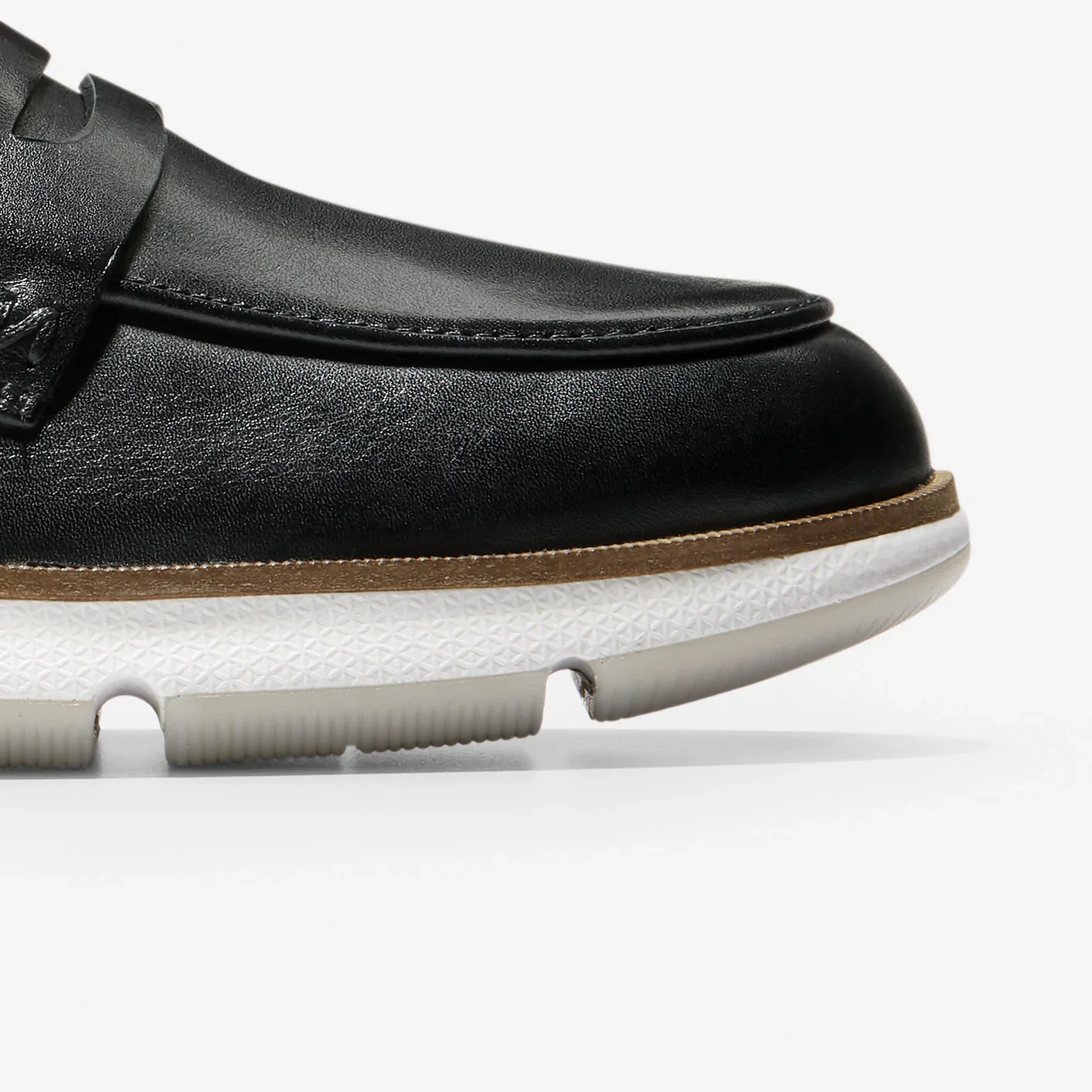 Cole Haan Women's 4ZG LFR Black Leather W21339 - Image 9