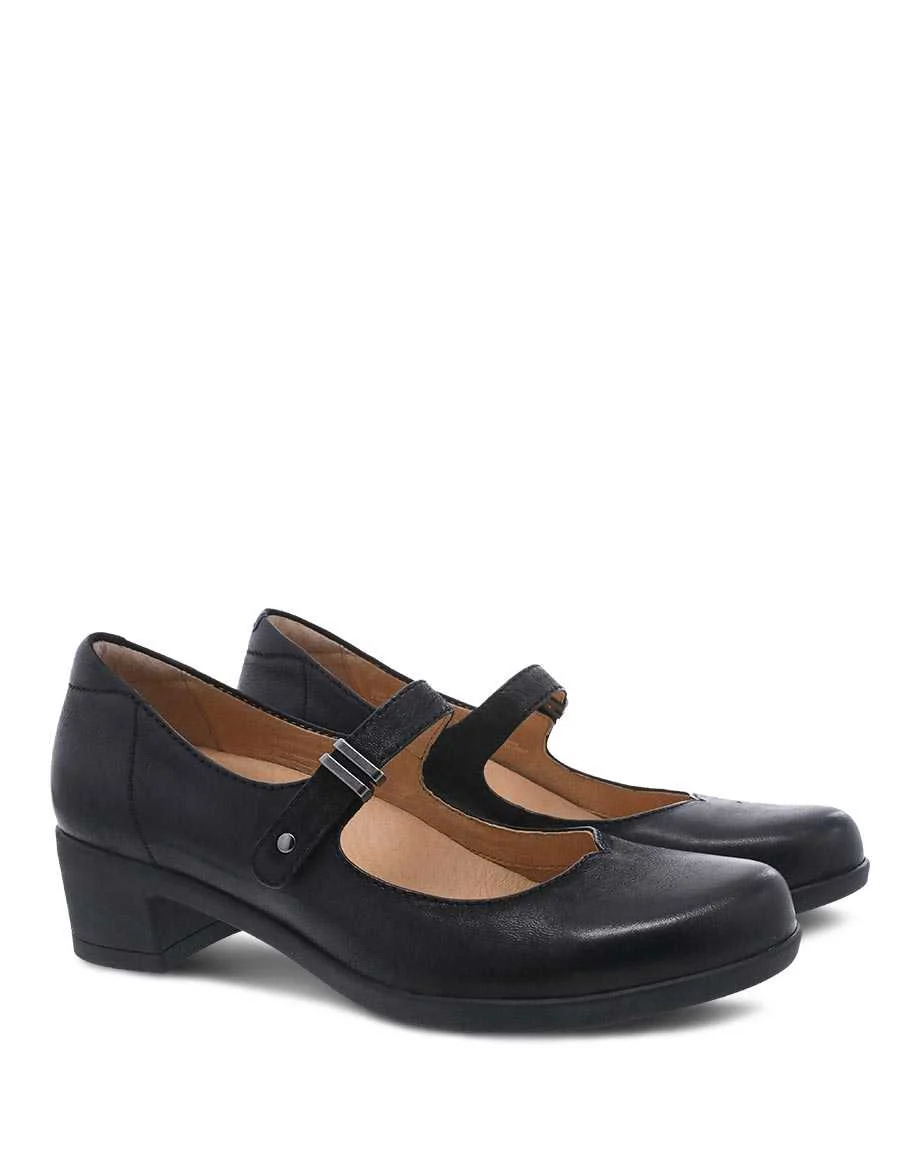 Dansko Women's Callista Burnished Nubuck Black