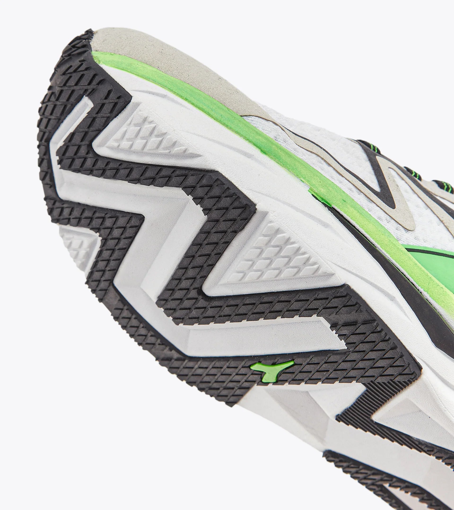 Diadora Men’s Atomo V7000 White Green Fluo Black - Image 4