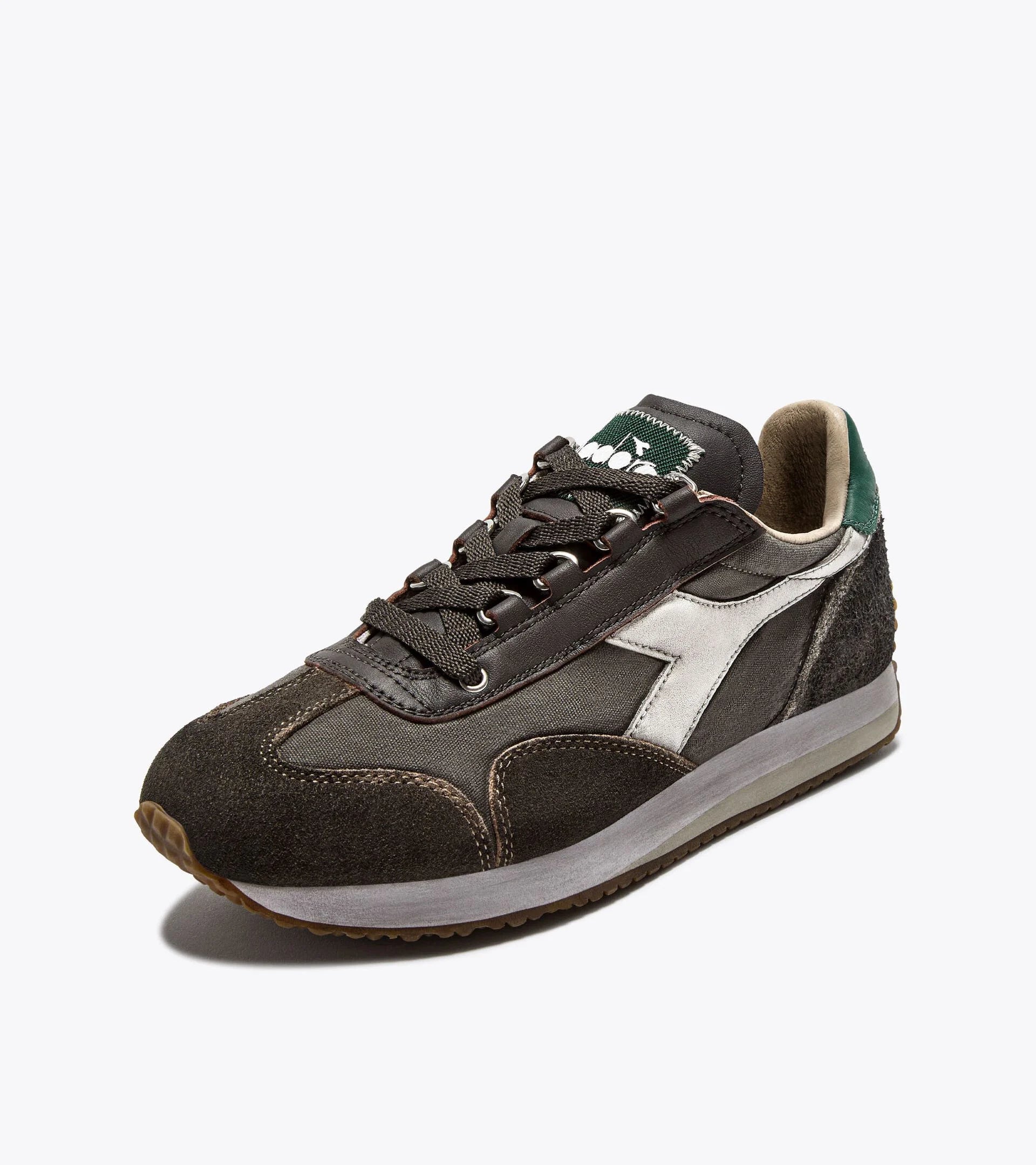 Diadora Heritage Men's Equipe Dirty SW Evo Beige Sesame - Image 2