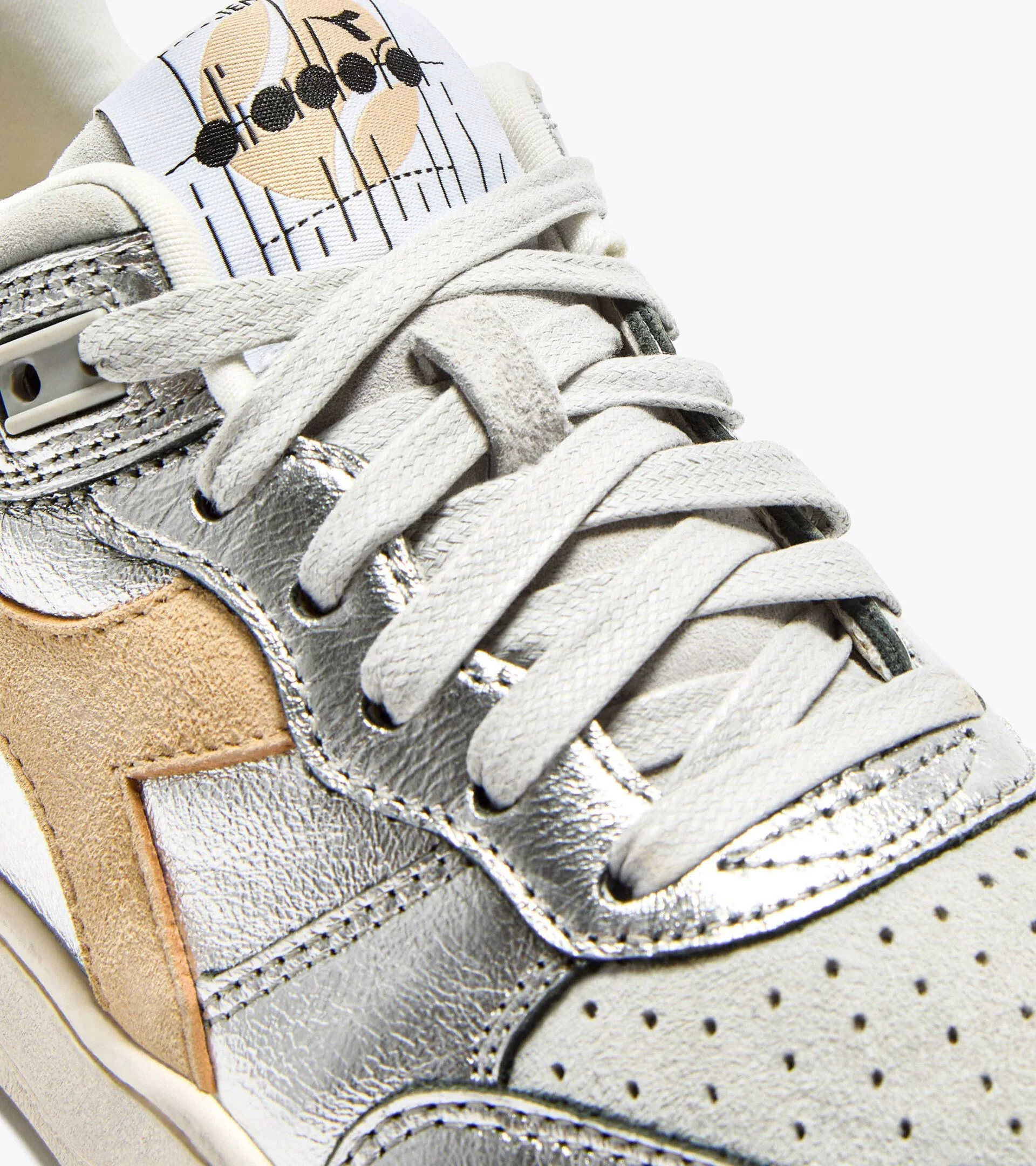 Diadora Heritage Women's B.560 Metal S Used Aluminum - Image 5