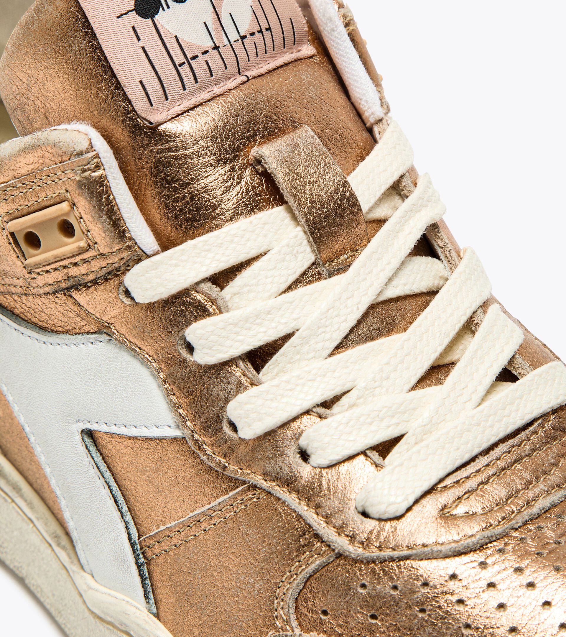 Diadora Heritage Women's B.560 Metal WN Amberlight - Image 5