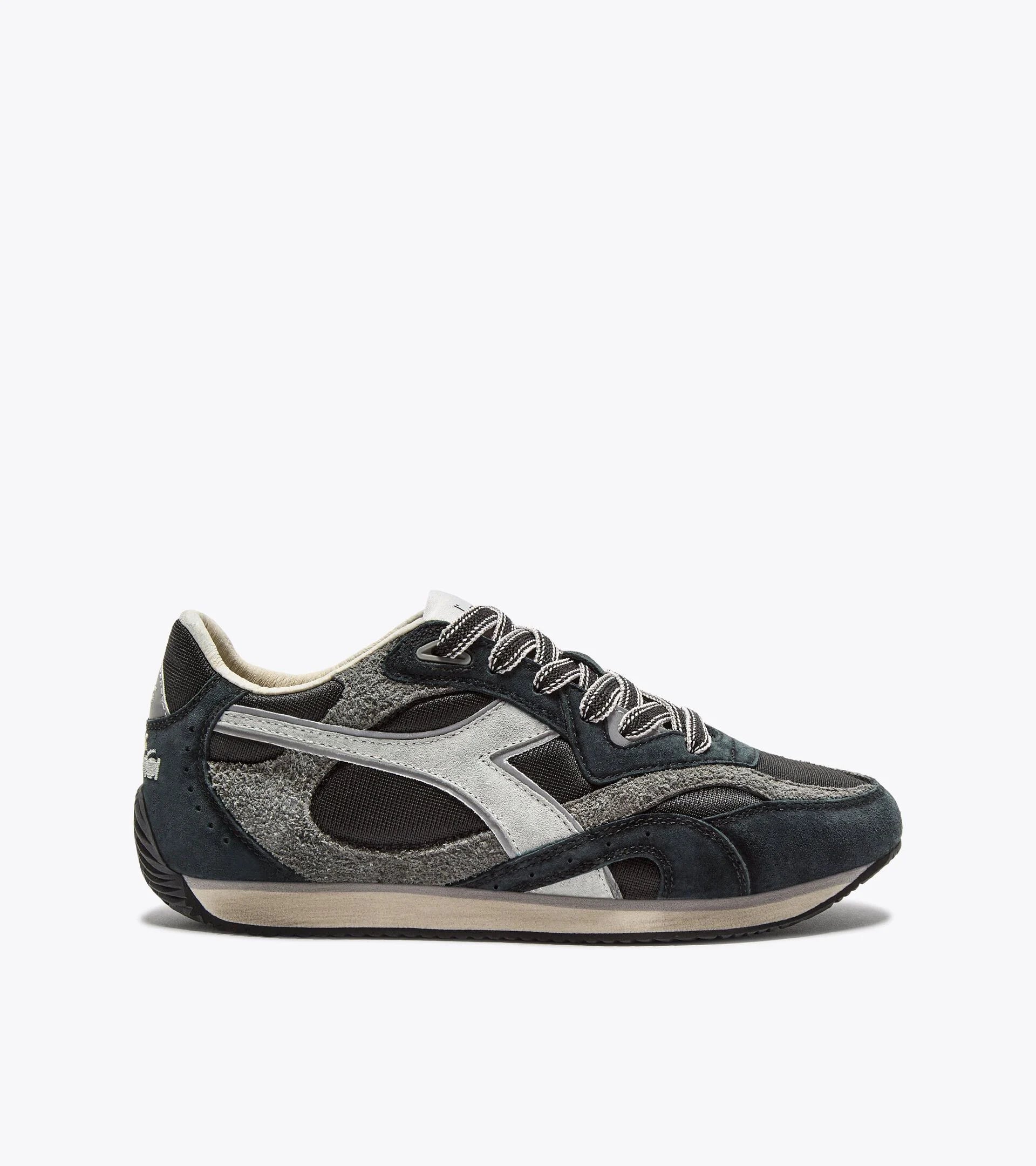 Diadora Heritage Women's Equipe Revenge Used Black