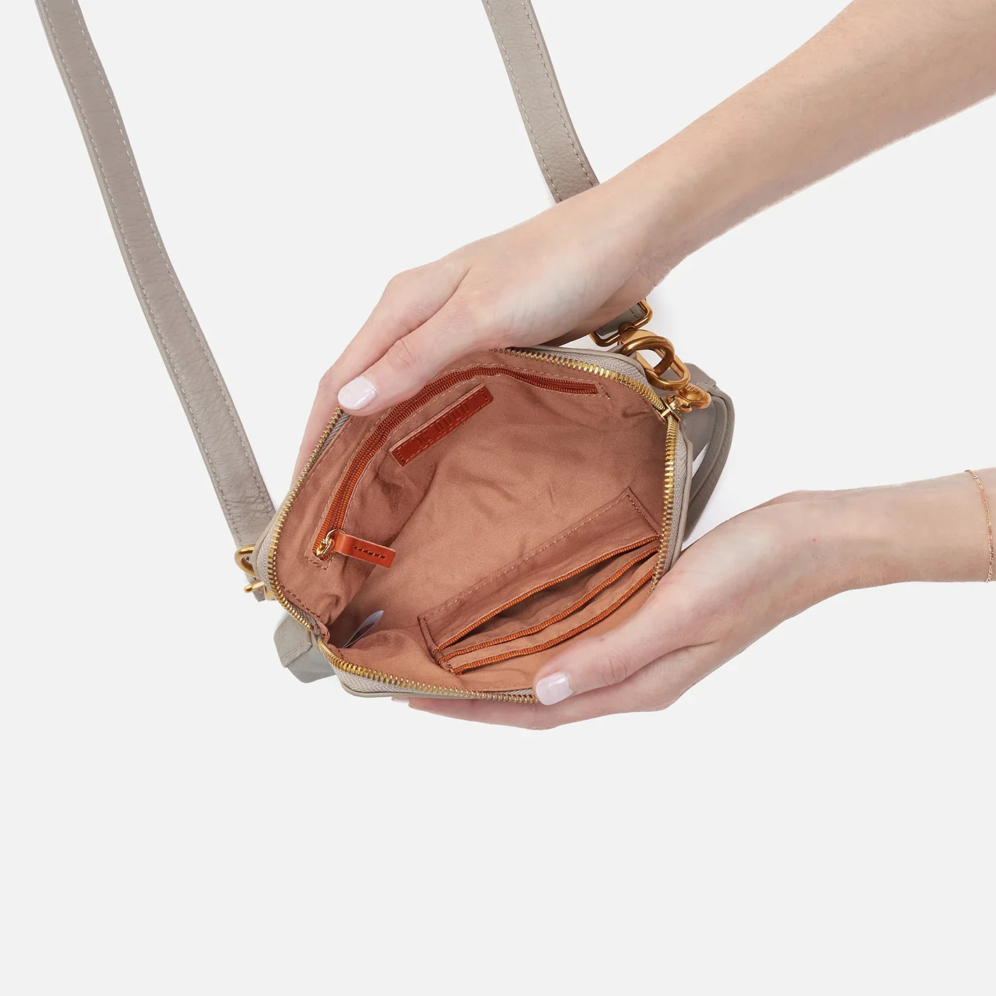 Hobo Fern Slim Belt Bag Taupe - Image 2