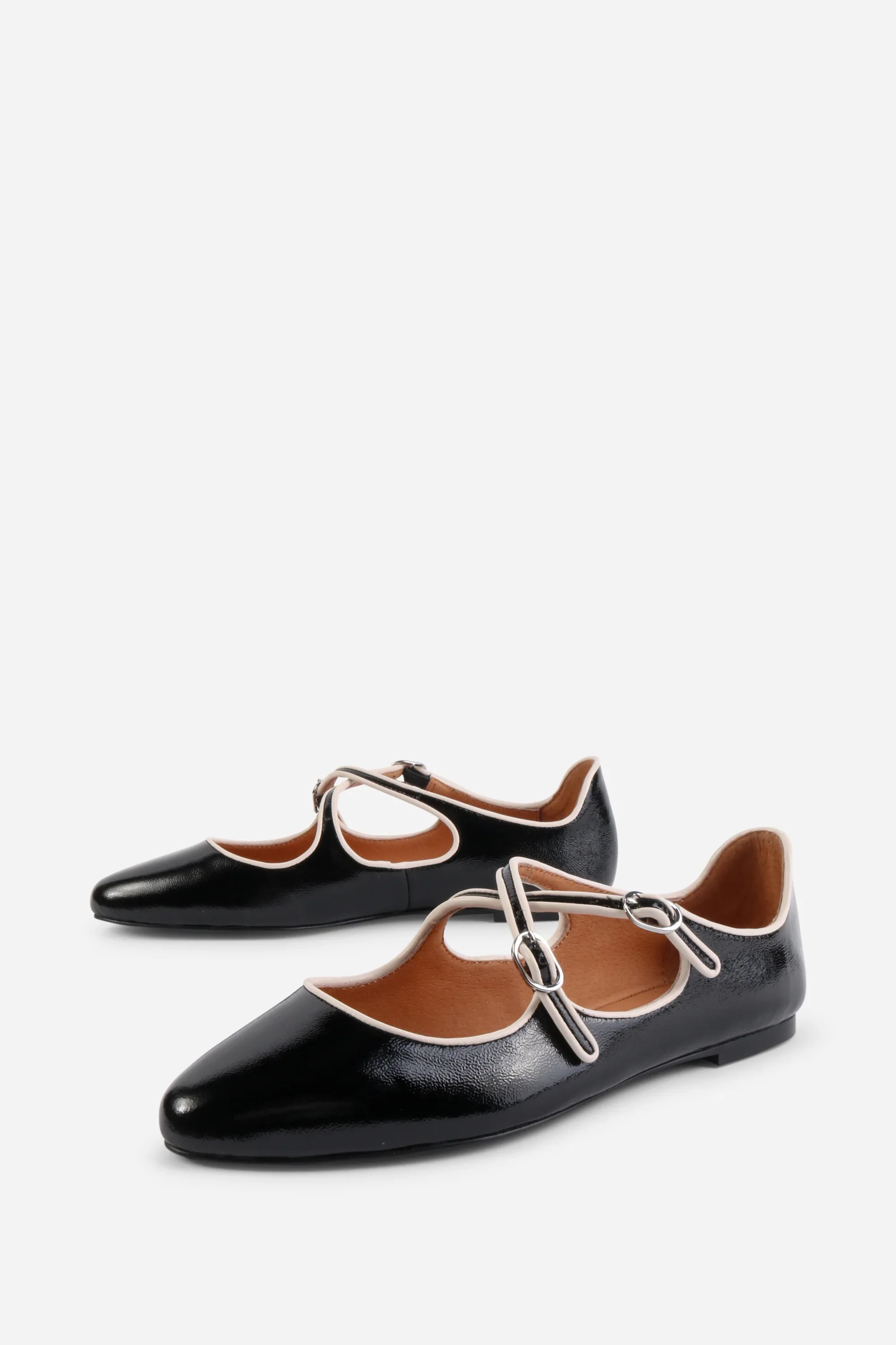 Intentionally Blank Women's Vandam Black - Image 5