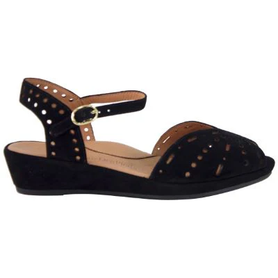 L'amour des Pieds Women's Brenn Black Suede - Image 3