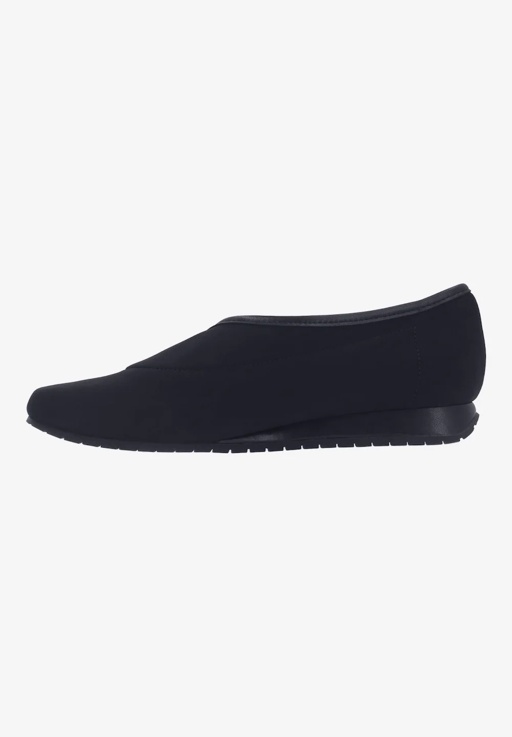 L'Amour Des Pieds Women's Taura Black Suede - Image 3
