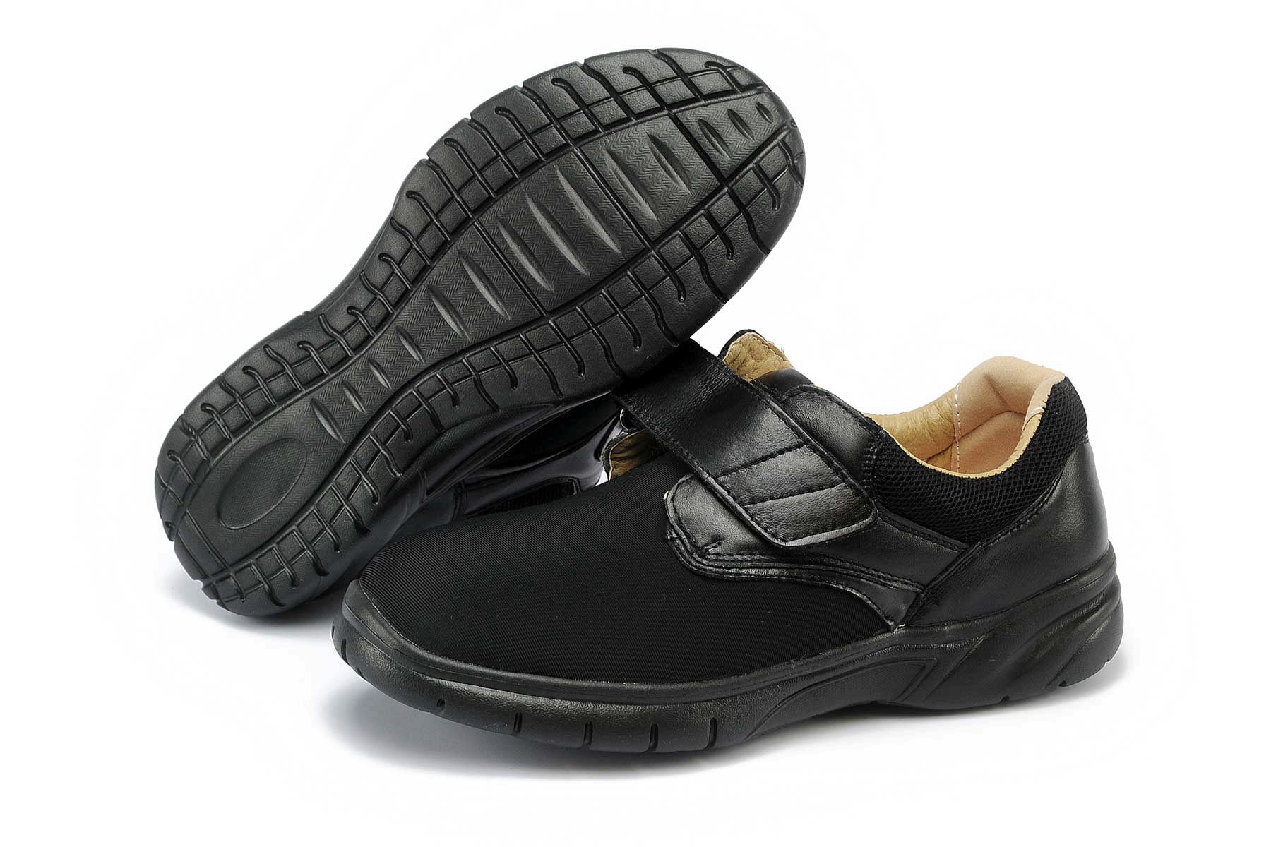 Mt. Emey Men's Premier Extra Depth Casual Shoe Black - Image 2