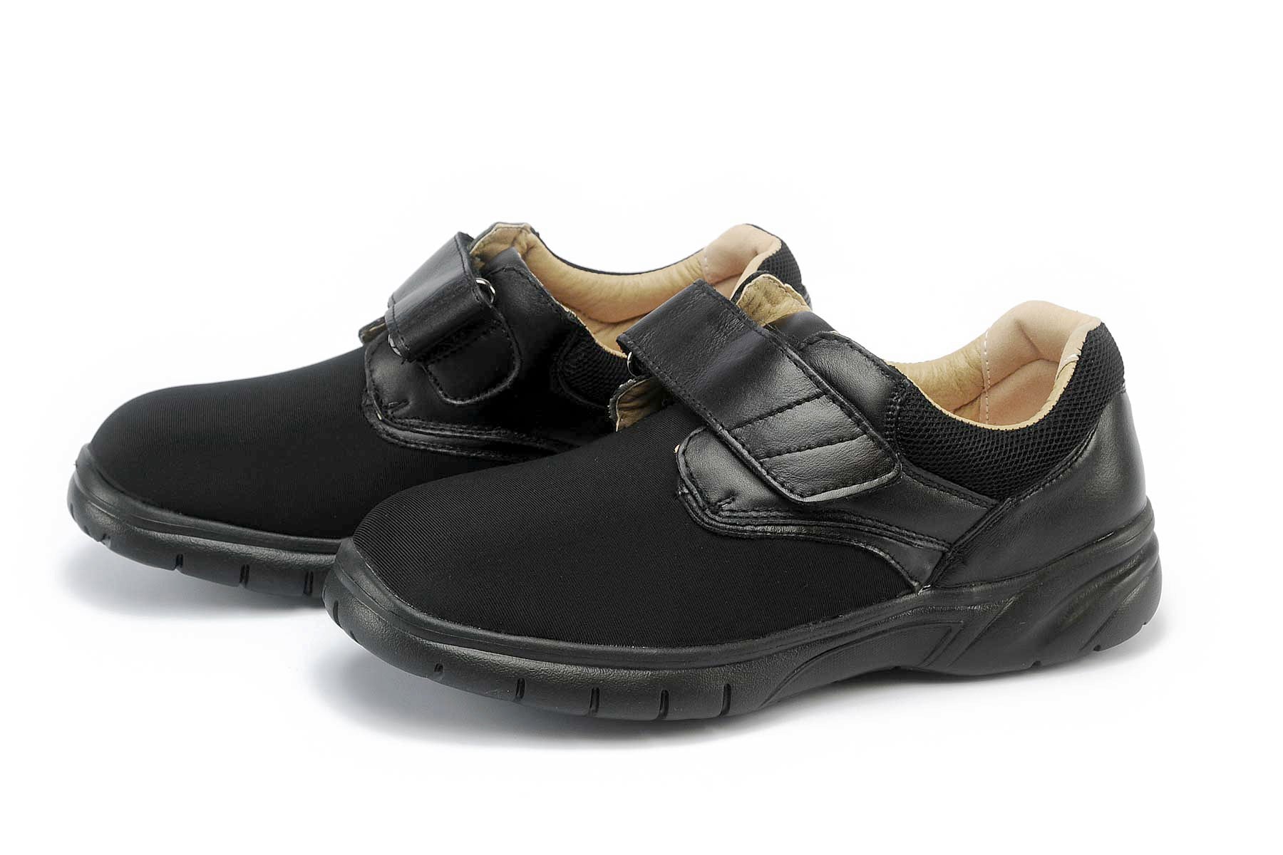 Mt. Emey Men's Premier Extra Depth Casual Shoe Black - Image 3