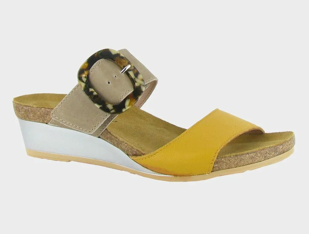 Naot Women’s Kingdom Marigold Khaki Beige Leather