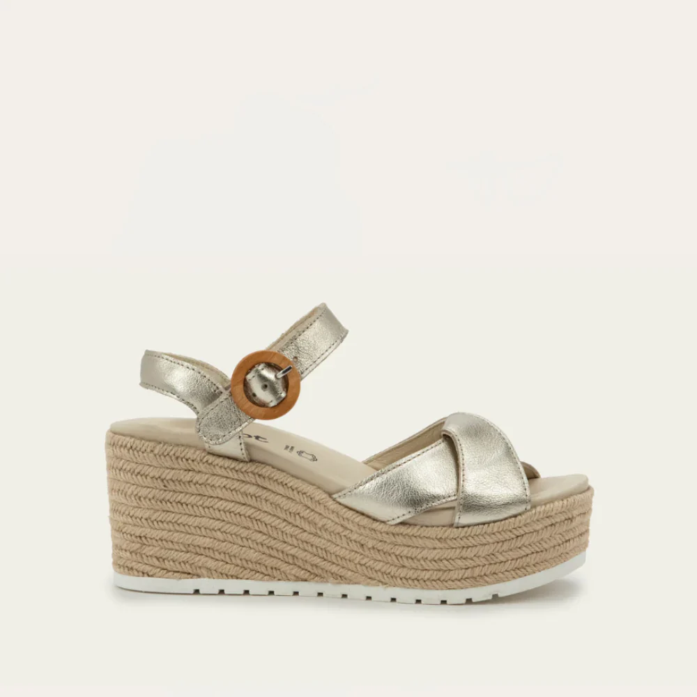 Naot Women's Marbella Gold Radiant Leather