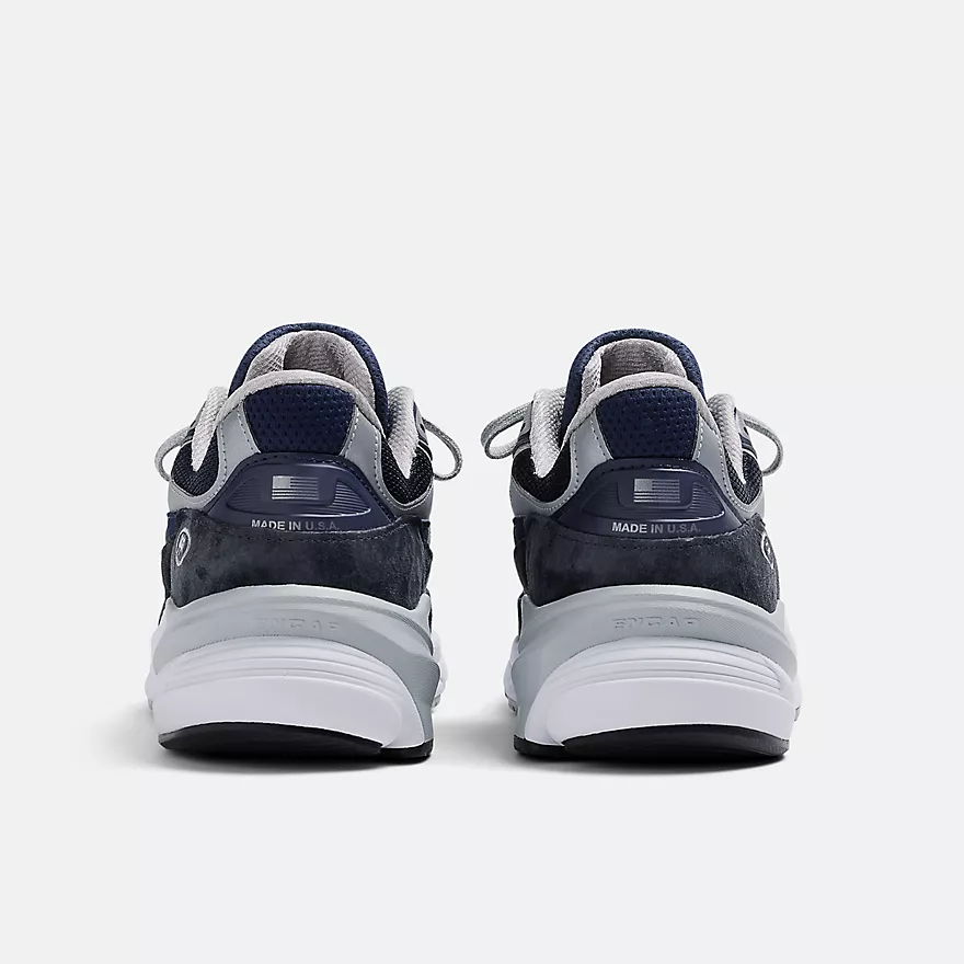 New Balance Men’s M990NV6 Navy with White - Image 5