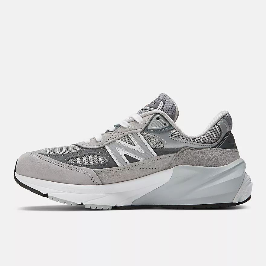 New Balance Women’s W990GL6 Grey - Image 3