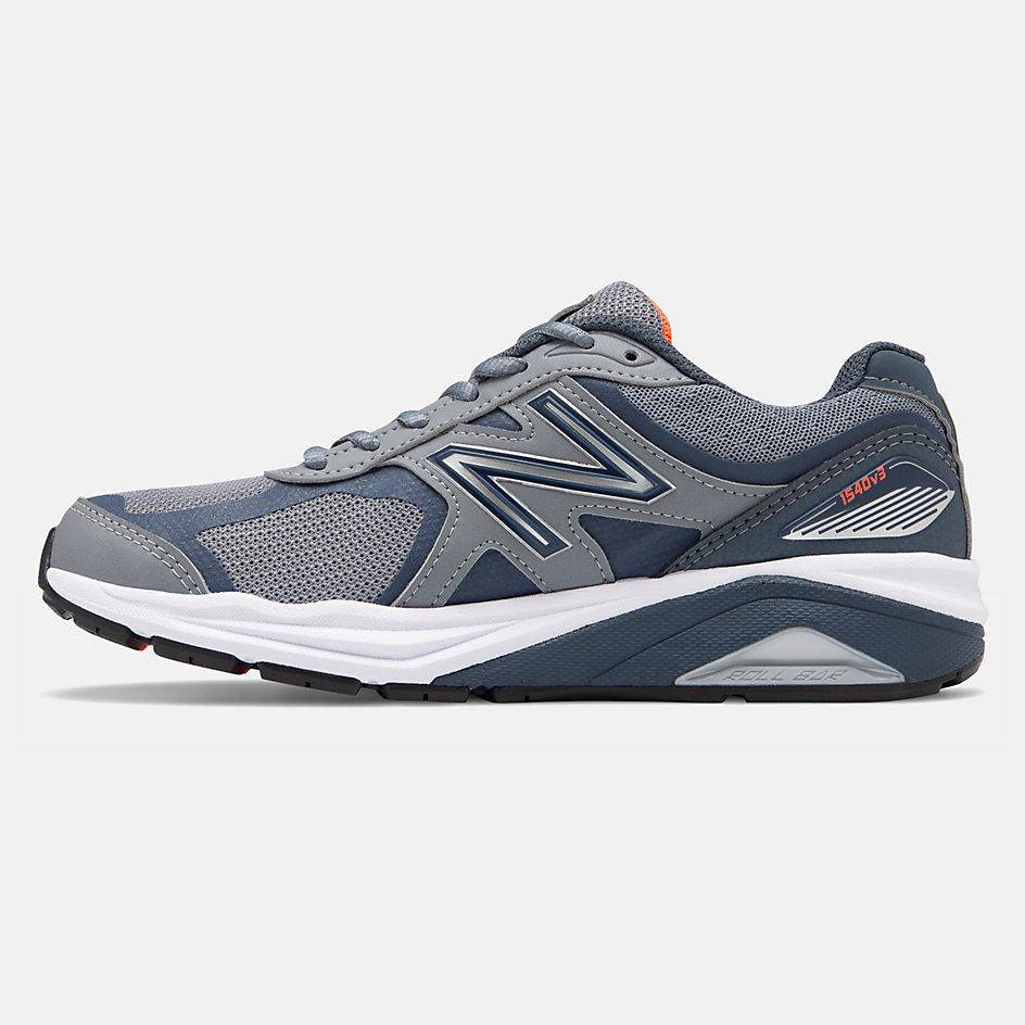 New Balance Women's 1540v3 Gunmetal Running Shoe - Image 3
