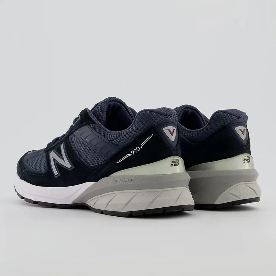 New Balance Women's 990 v5 Navy - Image 5