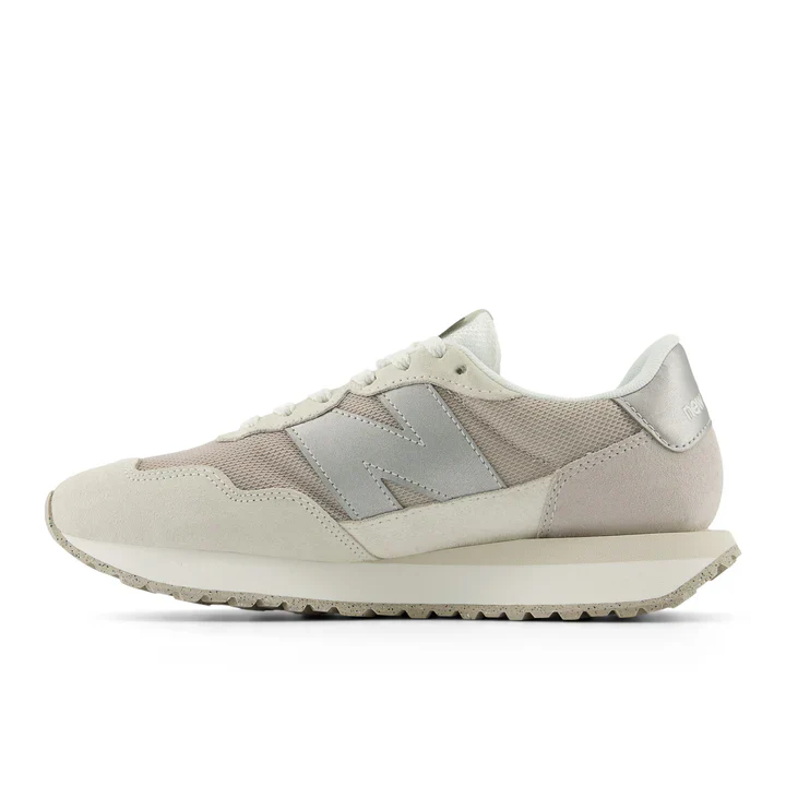 New Balance Women's W237MSB Beige White - Image 4