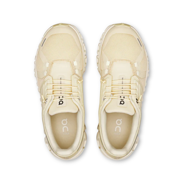 On Women's Cloud 6 Castor Ivory - Image 4