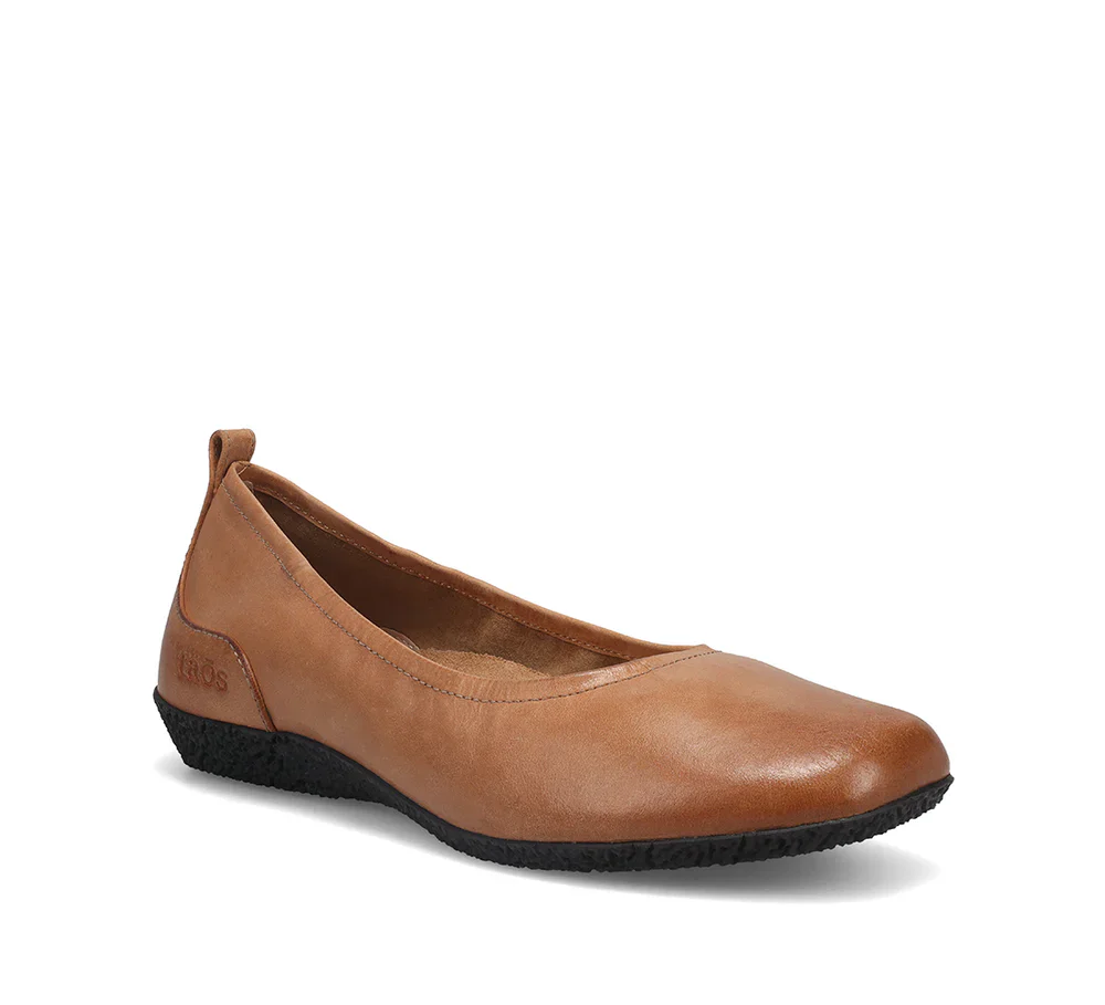 Taos Women's Chit Chat Caramel