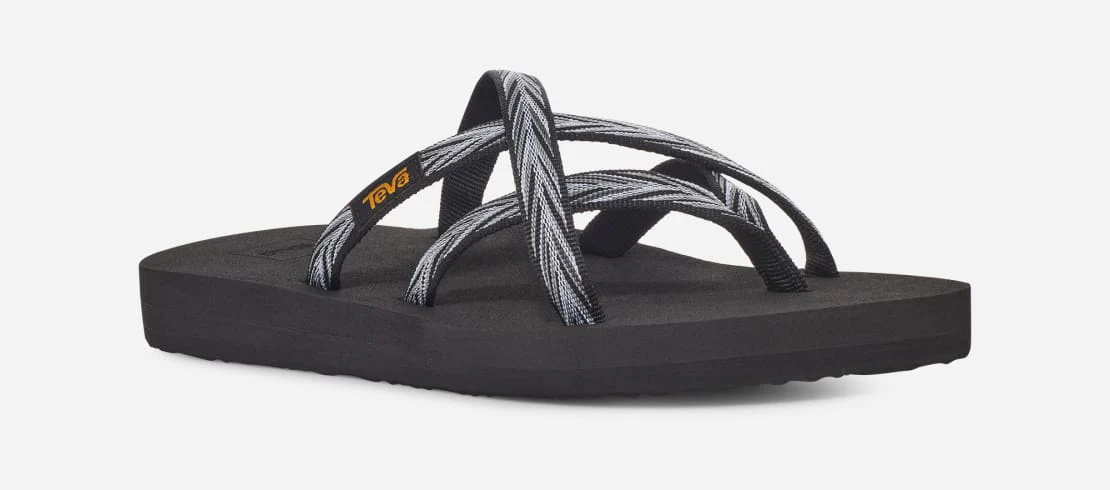 Teva Women’s Olowahu Palms Black White - Image 2