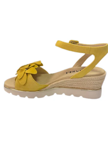 Vaneli Women's Crown Yellow Suede - Image 2