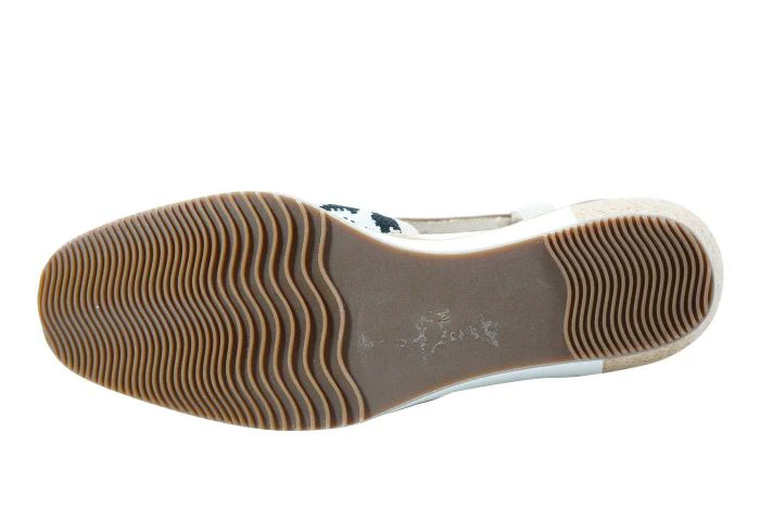 Vaneli Women's Greer Beige Leopard - Image 7
