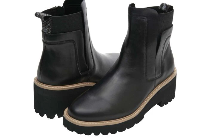 Vaneli Women's Mariel Black Nappa - Image 4