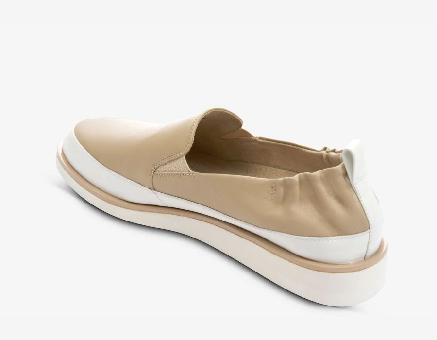 Vaneli Women's Quin Ecru White Nappa - Image 4