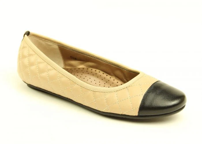 Vaneli Women's Serene Pudding Nappa Black