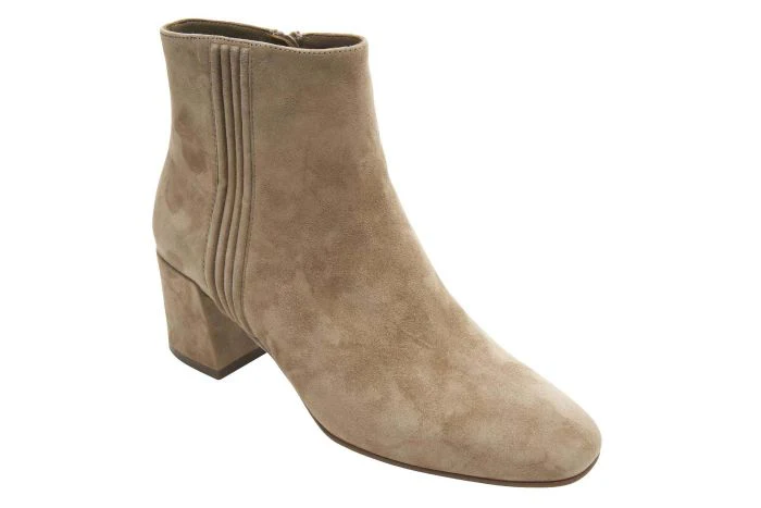 Vaneli Women's Sommet Military Suede